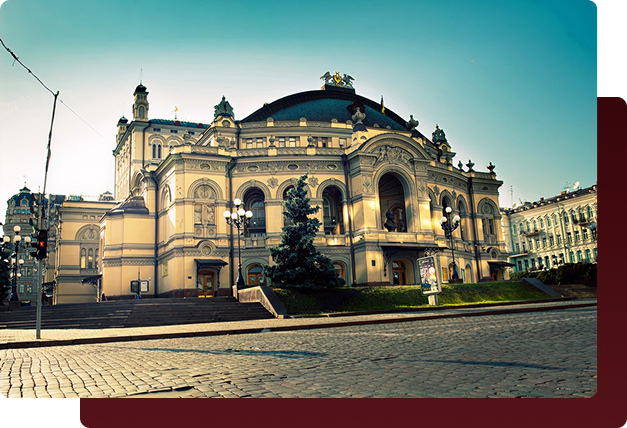 Фасад театру