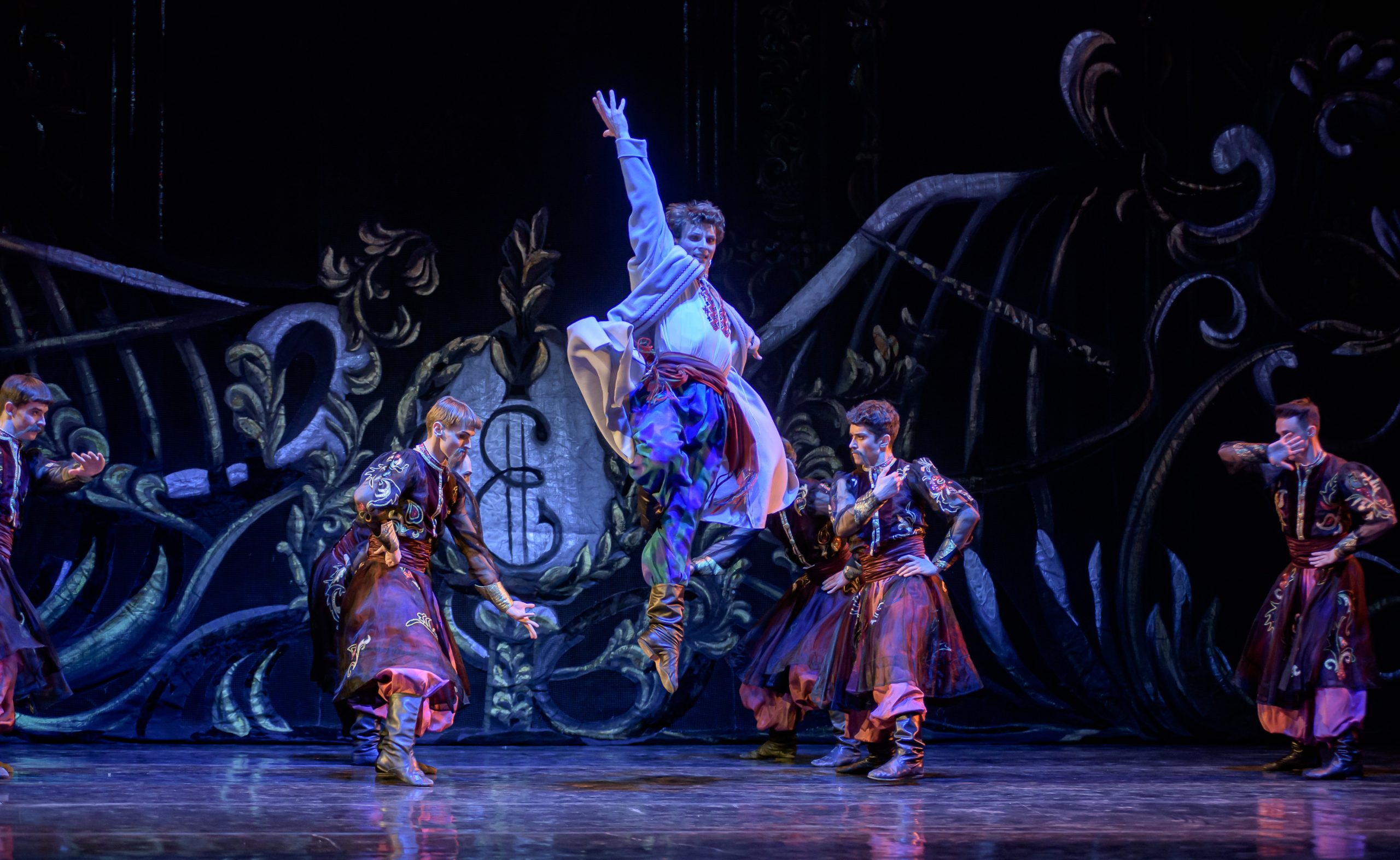 Evenings on a farmstead near Dikanka